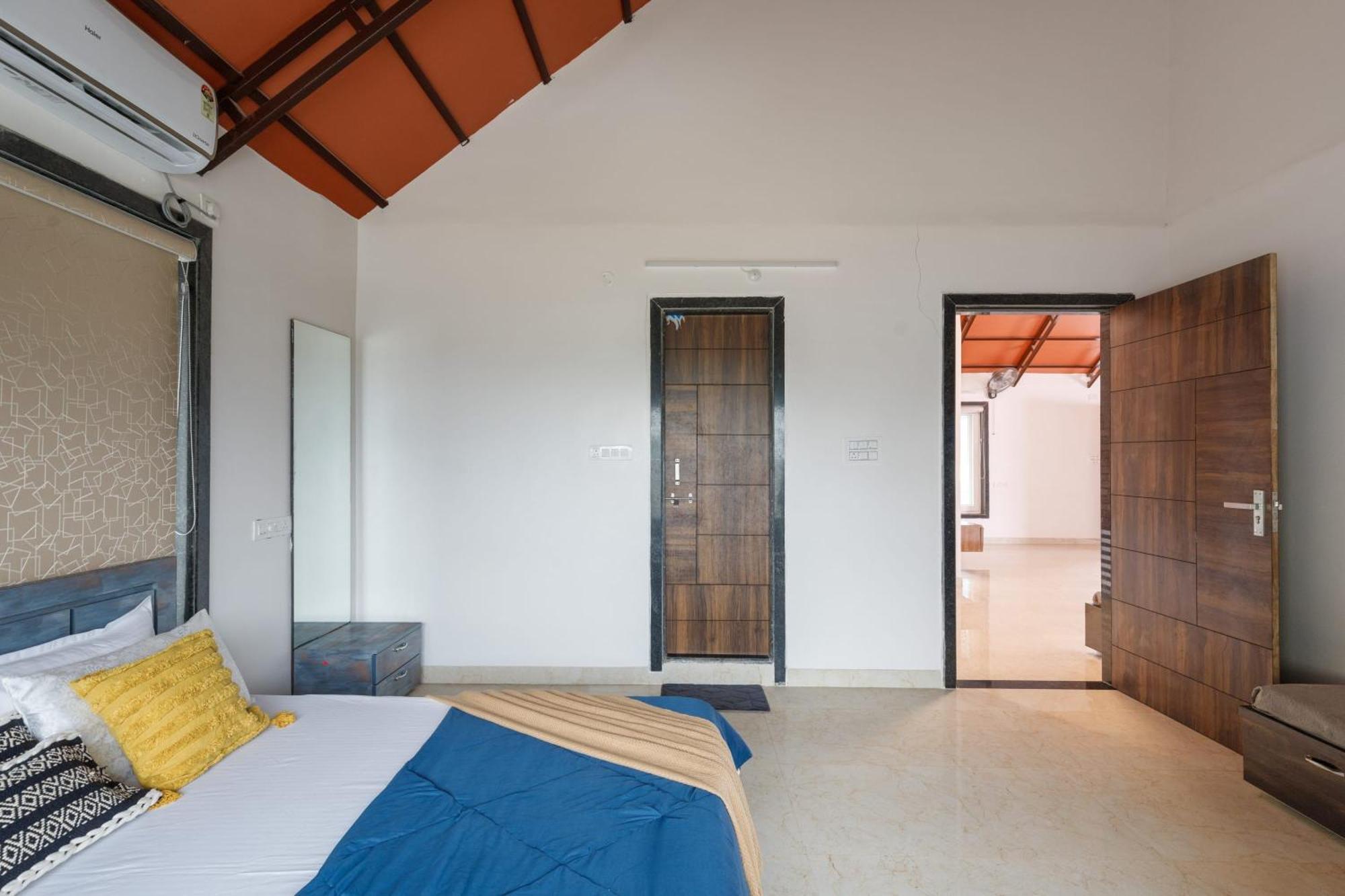 Aqua Lagoon Villa By Secret Turtle Pvt Pool Private Lawn Secunderabad Exterior photo